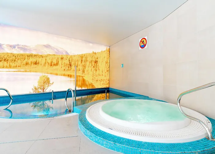 Stone Hill Z Basenem I Widokiem Na Góry