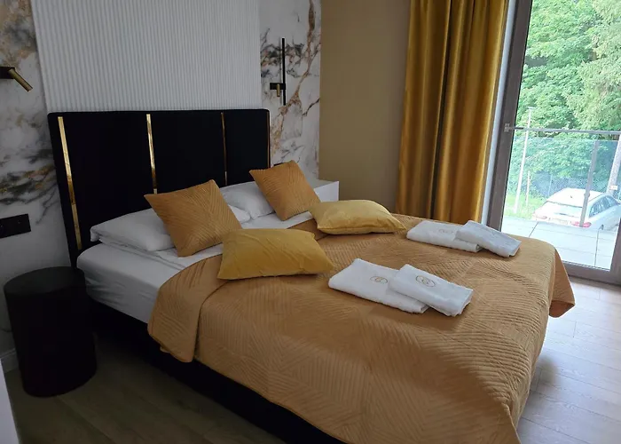 Stone Hill Z Basenem I Widokiem Na Góry Szklarska Poręba